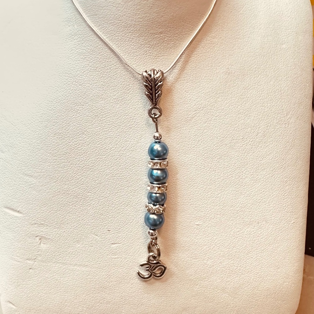 925 Sterling Silver Chain w/Blue Beads Crystal Rondelle’s & Om Charm Hand Made - Picture 10 of 13